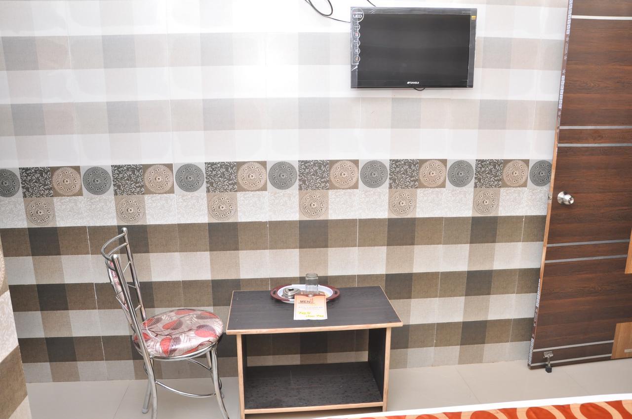 Addhuri Comforts Inn Mysore Luaran gambar